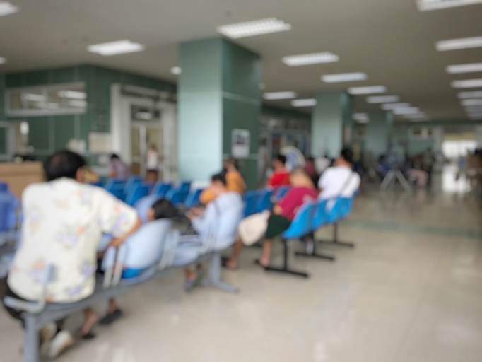 crowded emergency department
